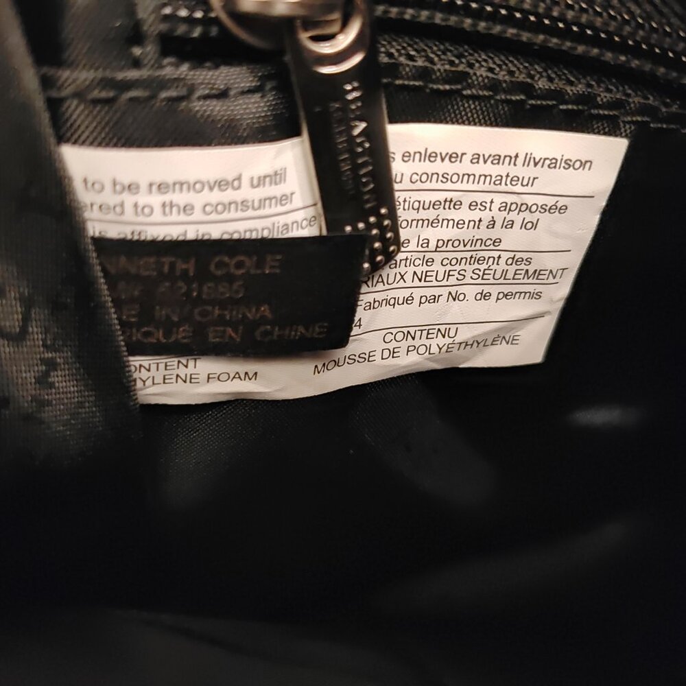 Kenneth Cole Reaction Briefcase 521885, Excellent Used Condition! (EUC) - Picture 14 of 14